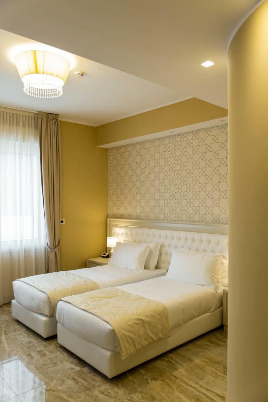 Aurum Suites Pescara Exterior photo
