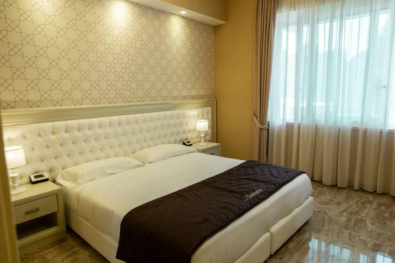Aurum Suites Pescara Exterior photo