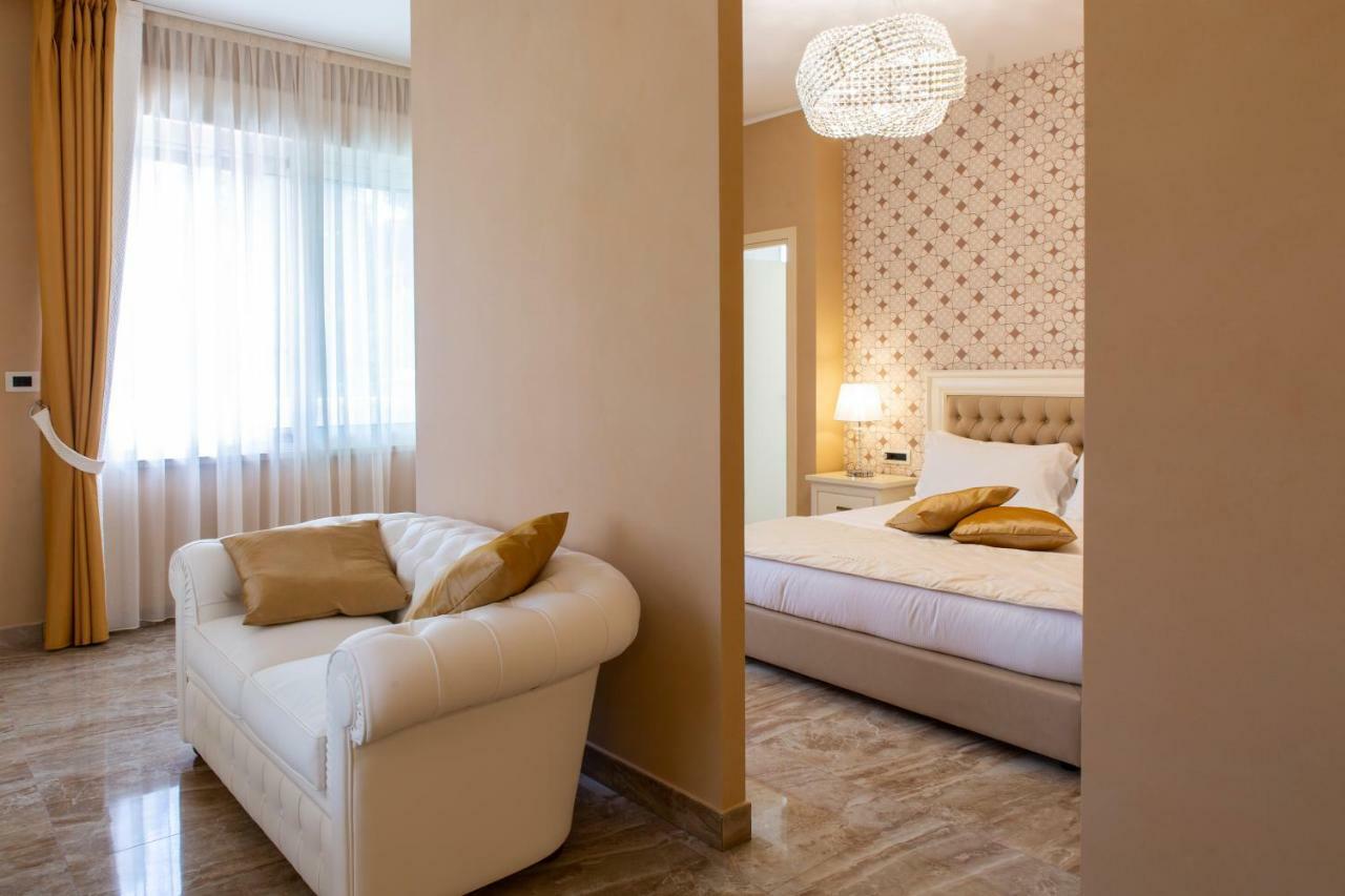 Aurum Suites Pescara Exterior photo