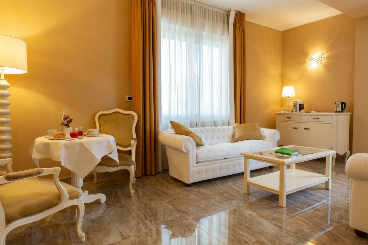 Aurum Suites Pescara Exterior photo
