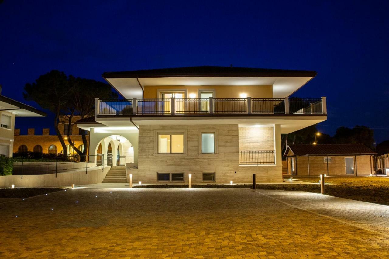 Aurum Suites Pescara Exterior photo